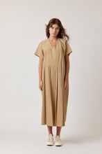 Load image into Gallery viewer, Pleated pullover dress