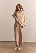 Load image into Gallery viewer, Cashmere wool blended knit pants – Detail | amente