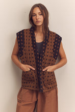 Load image into Gallery viewer, Tie Waist Quilted Vest