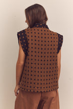 Load image into Gallery viewer, Tie Waist Quilted Vest