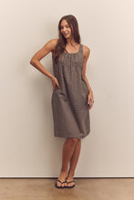 Load image into Gallery viewer, Front shirring cotton knee dress
