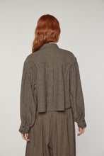 Load image into Gallery viewer, Volume sleeve blouse