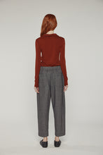 Load image into Gallery viewer, Wool Blend Herringbone Pants – Look 8 | amente