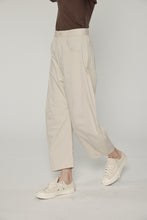 Load image into Gallery viewer, Barrel Pants
