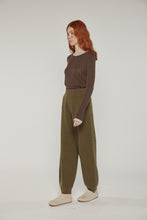 Load image into Gallery viewer, Cashmere Blend Pants – Look 5 | amente