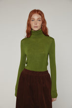Load image into Gallery viewer, Wool blend lightweight turtleneck