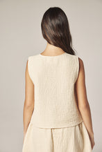 Load image into Gallery viewer, Jacquard Button Top