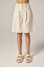 Load image into Gallery viewer, Wide leg bermuda pants