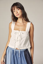 Load image into Gallery viewer, Front tie lace top