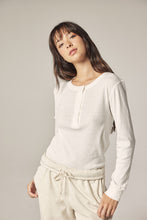 Load image into Gallery viewer, Long sleeve cotton henry top