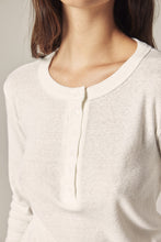Load image into Gallery viewer, Long sleeve cotton henry top
