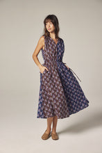 Load image into Gallery viewer, Contrast v-neck dress