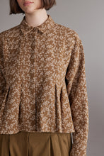 Load image into Gallery viewer, Printed Pleated Blouse