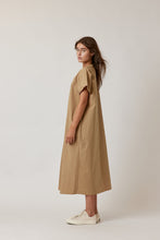 Load image into Gallery viewer, Pleated pullover dress