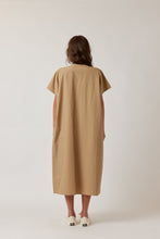 Load image into Gallery viewer, Pleated pullover dress