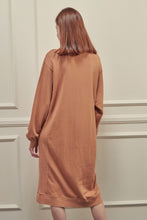 Load image into Gallery viewer, Garment dye cotton-terry sweatshirt dress