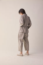 Load image into Gallery viewer, Tie waist wool robe jacket