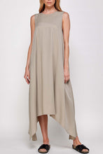 Load image into Gallery viewer, Hanky hem midi dress