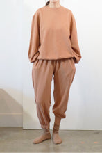 Load image into Gallery viewer, Garment dye cotton sweatshirt