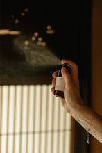 Load image into Gallery viewer, Clarté Aromatherapy Room Spray – Clarifying &amp; Invigorating
