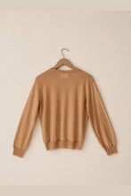 Load image into Gallery viewer, Crewneck light sweater
