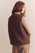 Load image into Gallery viewer, Color block reversible vest
