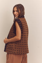 Load image into Gallery viewer, Tie Waist Quilted Vest
