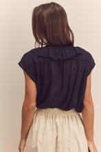 Load image into Gallery viewer, Ruffled collar blouse

