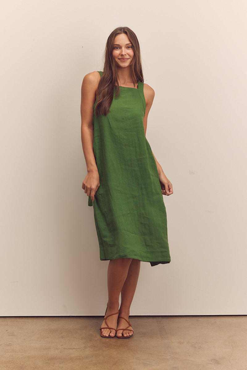 Back tie dress
