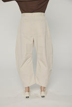 Load image into Gallery viewer, Barrel Pants
