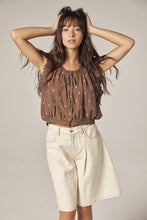 Load image into Gallery viewer, Wide leg bermuda pants
