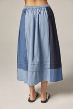 Load image into Gallery viewer, Contrast midi skirt

