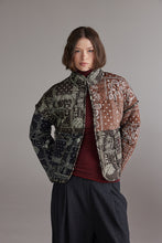 Load image into Gallery viewer, Patched quilt Jacket

