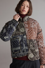 Load image into Gallery viewer, Patched quilt Jacket
