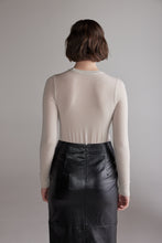 Load image into Gallery viewer, Wool blend knit top

