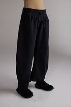 Load image into Gallery viewer, Barrel Sweat Pants
