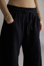 Load image into Gallery viewer, Barrel Sweat Pants
