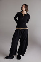 Load image into Gallery viewer, Barrel Sweat Pants
