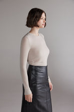 Load image into Gallery viewer, Wool blend knit top
