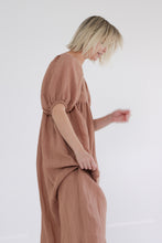 Load image into Gallery viewer, Volume short sleeve midi dress
