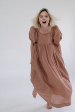 Load image into Gallery viewer, Volume short sleeve midi dress
