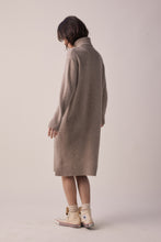 Load image into Gallery viewer, Wool Turtleneck midi dress
