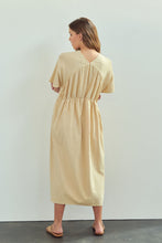 Load image into Gallery viewer, Shirred Midi Dress

