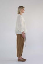 Load image into Gallery viewer, Quilted detail cotton peasant blouse
