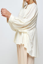 Load image into Gallery viewer, Quilted detail cotton peasant blouse
