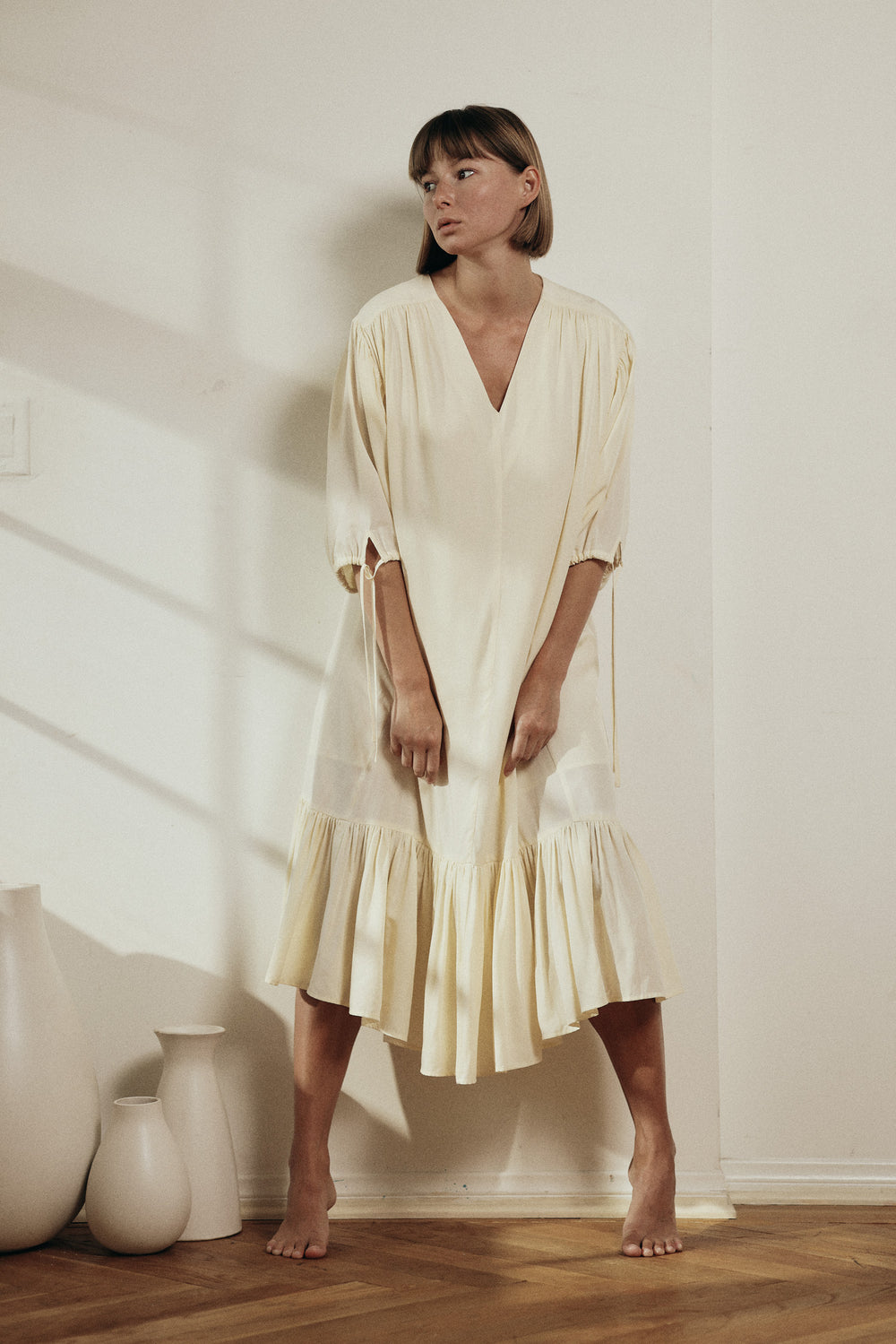 V neck tiered midi dress