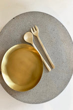 Load image into Gallery viewer, Brass round tray: large
